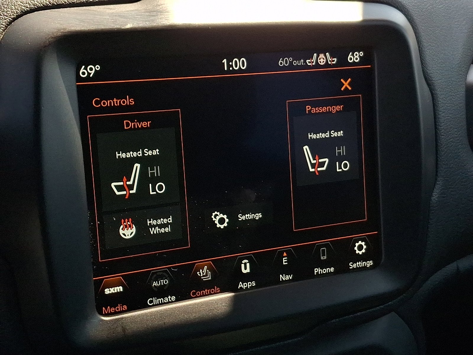 Certified 2022 Jeep Renegade Trailhawk AWD/4WD image 25