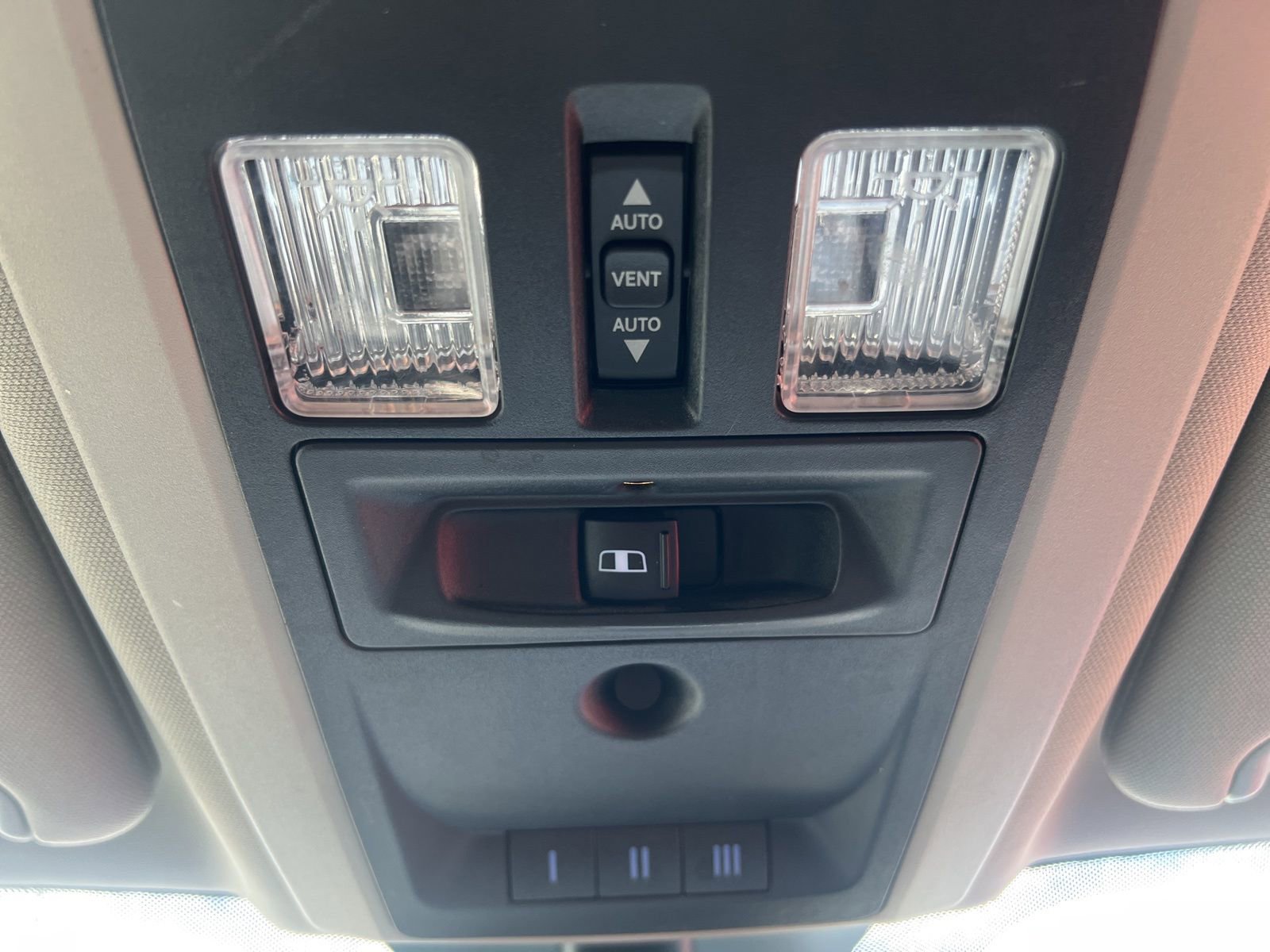 Used 2018 RAM 3500 Laramie image 25