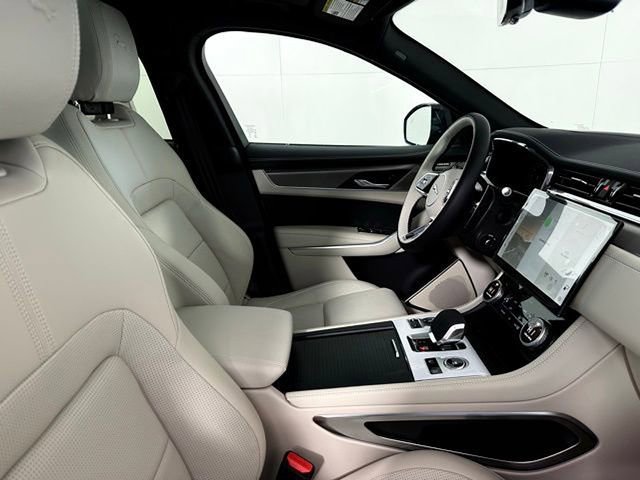 New 2026 Jaguar F-PACE R-Dynamic S image 37