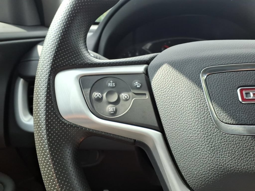 Used 2023 GMC Terrain SLE FWD image 14