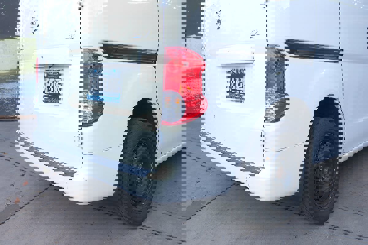 Used 2019 Nissan NV200 SV w/ Navigation Package image 33