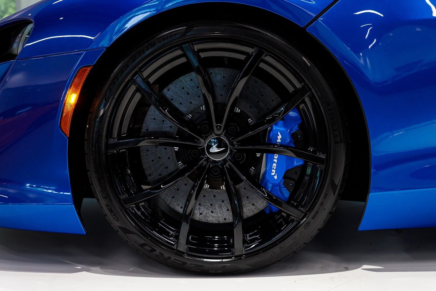 New 2026 McLaren Artura Spider RWD image 26