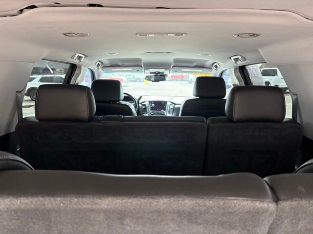 Used 2018 Chevrolet Suburban LT RWD image 36