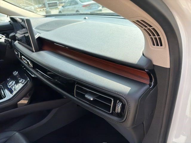 Certified 2022 Lincoln Nautilus Reserve w/ Luxury Package image 28