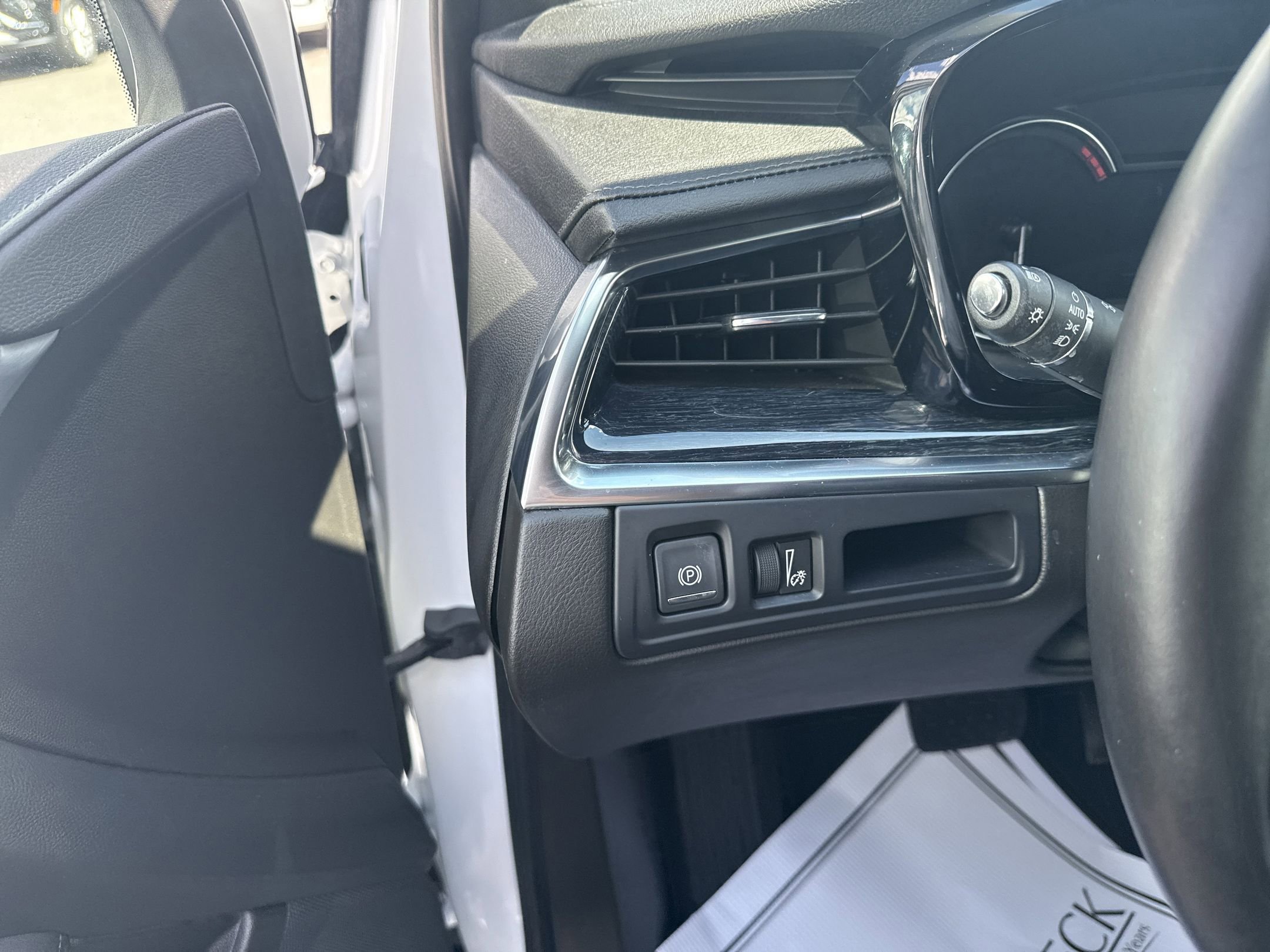 Certified 2024 Cadillac XT5 Premium Luxury image 10