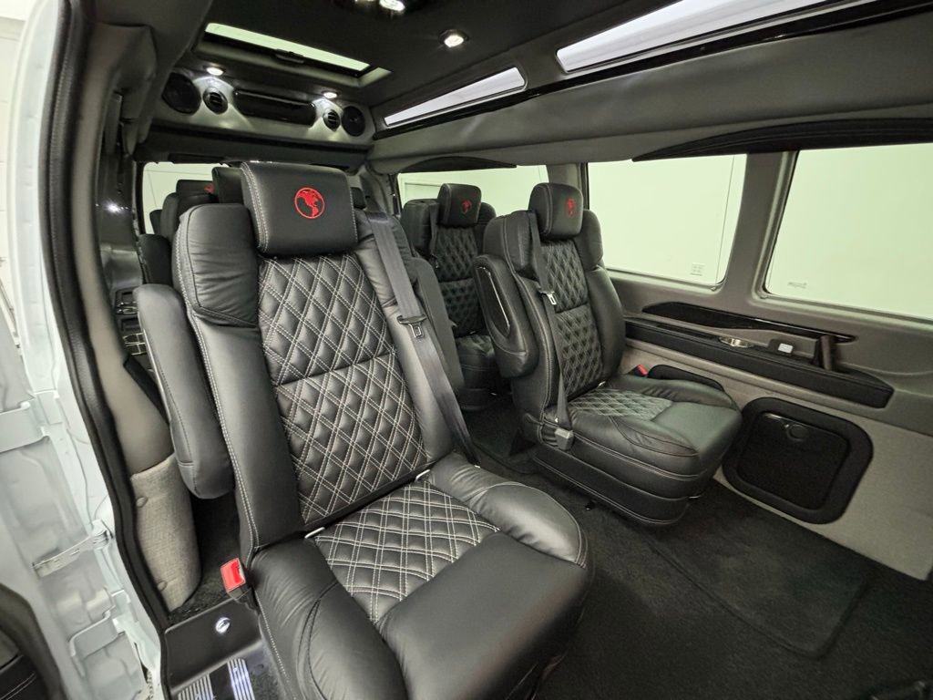 New 2025 GMC Savana 2500 Extended w/ Driver Convenience Package image 29