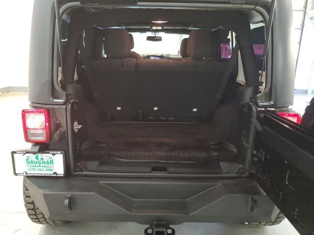 Used 2018 Jeep Wrangler Unlimited Sport S image 24
