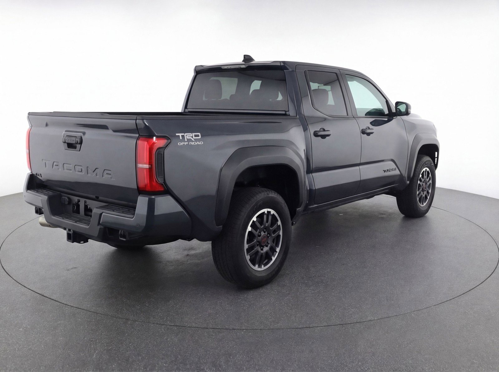 Used 2025 Toyota Tacoma TRD Off-Road AWD/4WD image 9