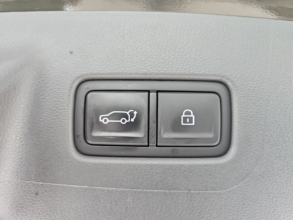 Used 2024 Hyundai Santa Fe SEL AWD/4WD image 43