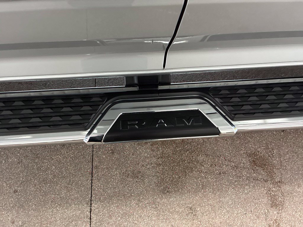 Certified 2026 RAM 2500 Big Horn AWD/4WD image 40