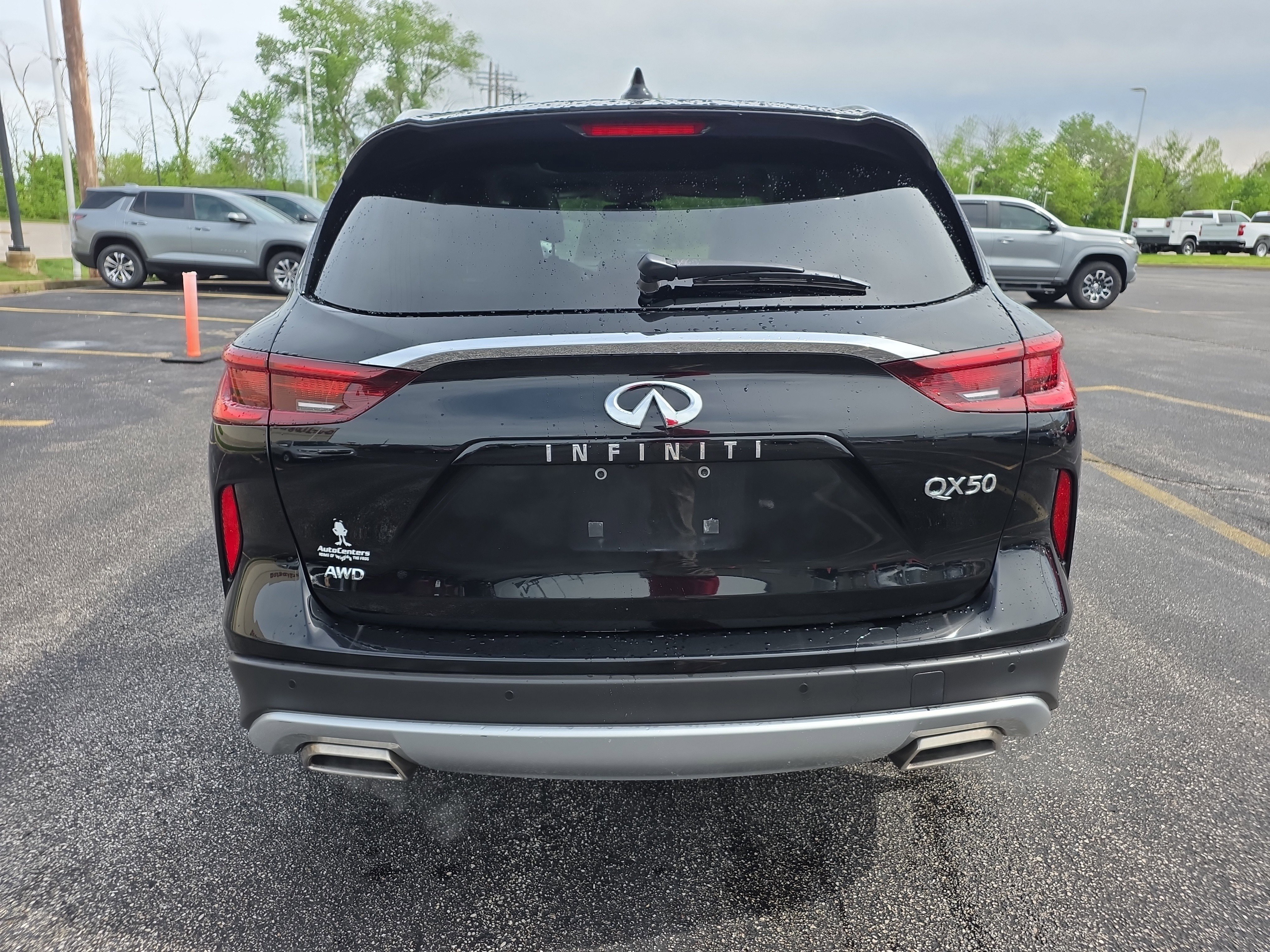 Used 2022 INFINITI QX50 Luxe AWD/4WD image 4