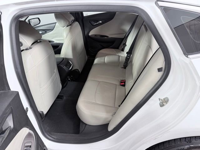 Used 2019 Chevrolet Malibu LT FWD image 13