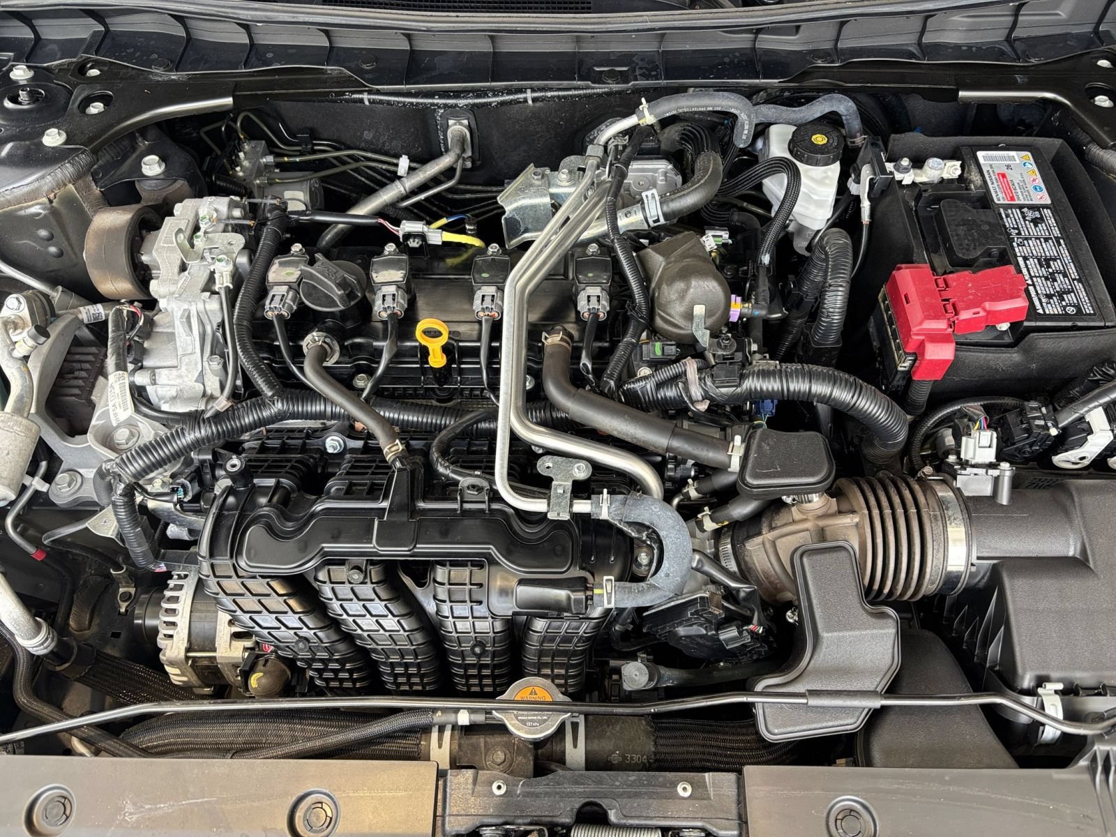 Used 2025 Nissan Altima 2.5 SV FWD image 32