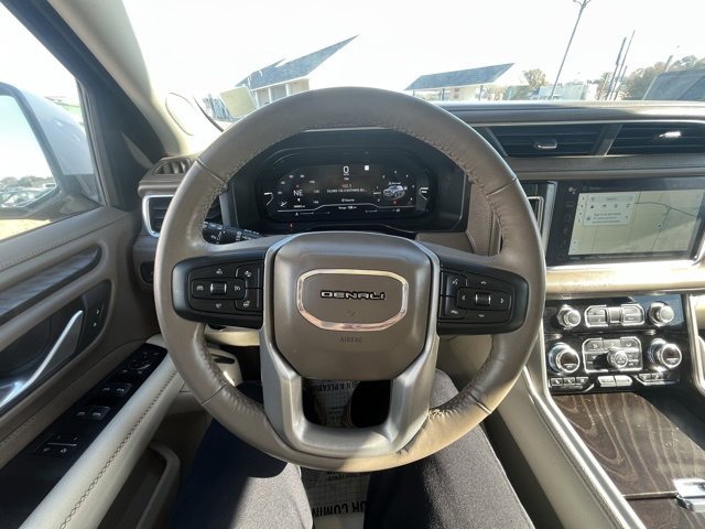 Used 2022 GMC Yukon Denali image 13