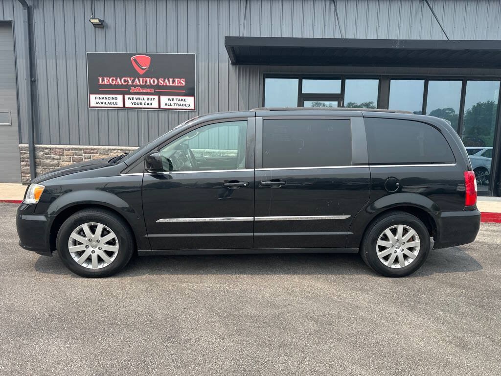 Used 2014 Chrysler Town & Country Touring