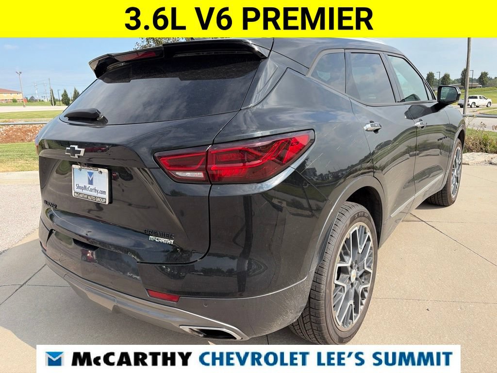 Used 2023 Chevrolet Blazer Premier w/ Driver Confidence II Package FWD image 17