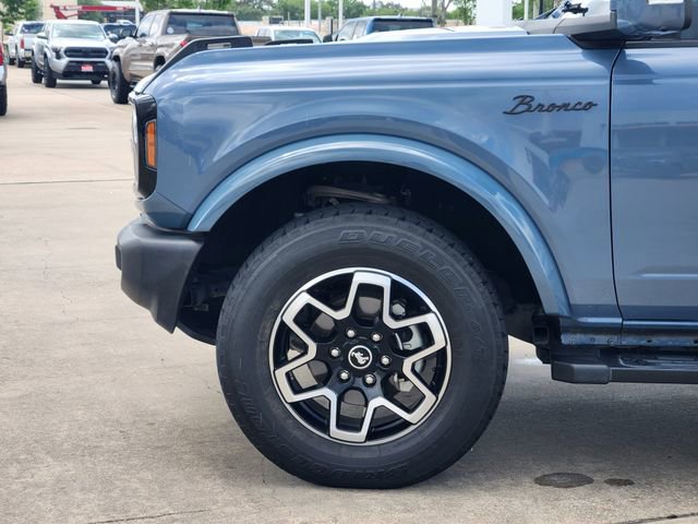 Used 2023 Ford Bronco Outer Banks AWD/4WD image 8