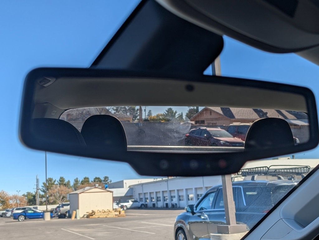 Used 2022 Chevrolet Colorado LT image 19