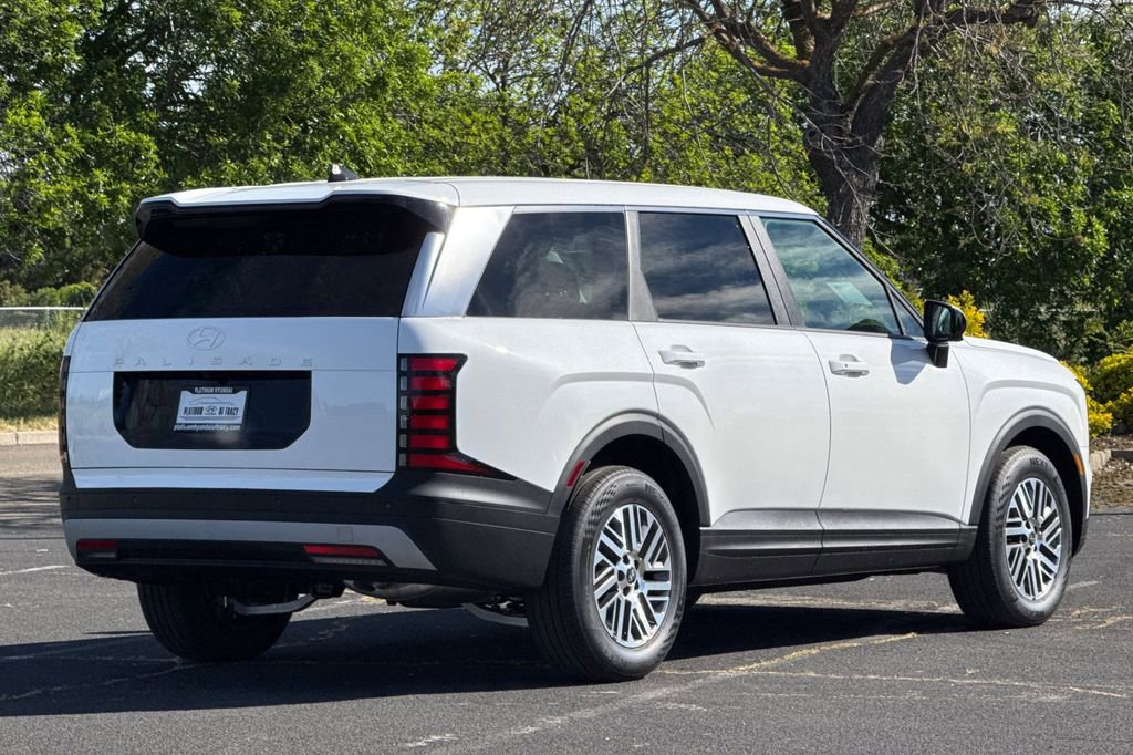 New 2026 Hyundai Palisade SE image 4