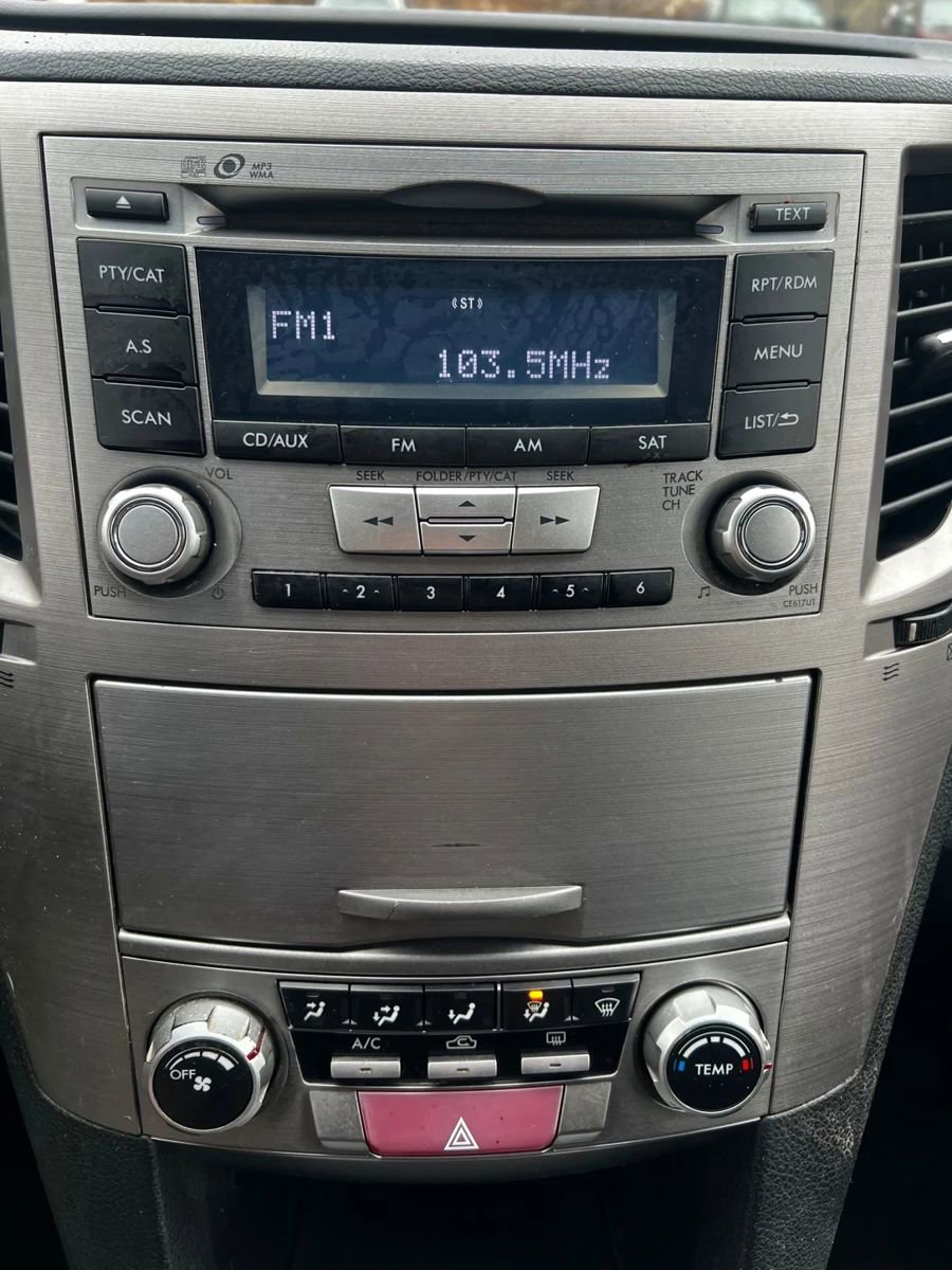 Used 2013 Subaru Outback 2.5i Premium w/ All-Weather Pkg image 15