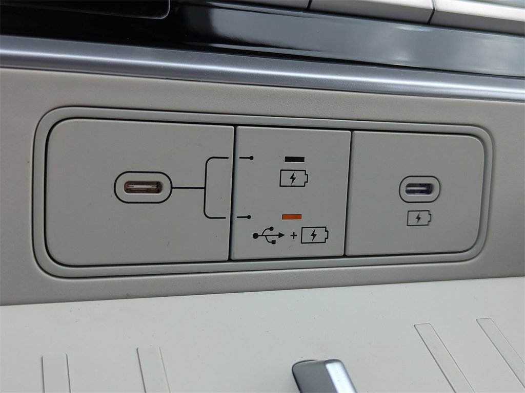 New 2026 Hyundai Santa Fe SE image 22