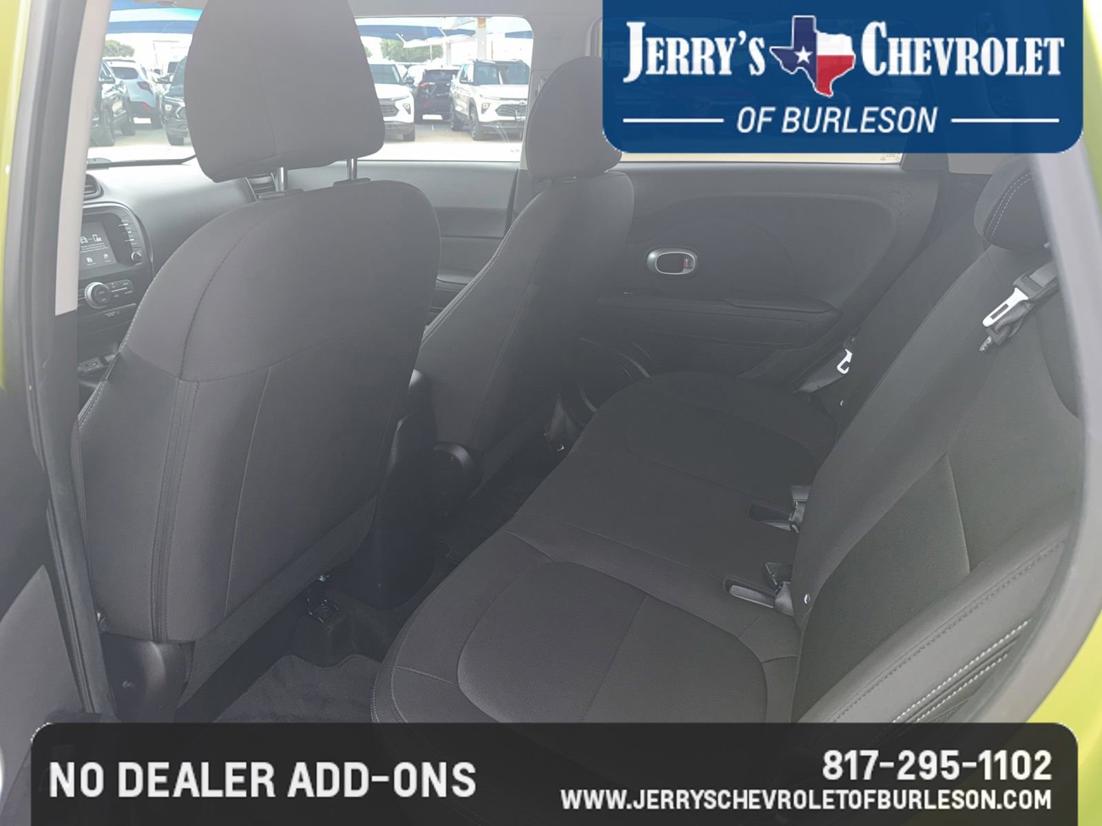 Used 2018 Kia Soul w/ Convenience Package FWD image 12