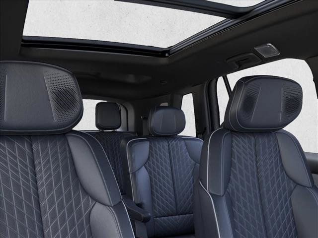 New 2026 Cadillac Vistiq Premium Luxury AWD/4WD image 24