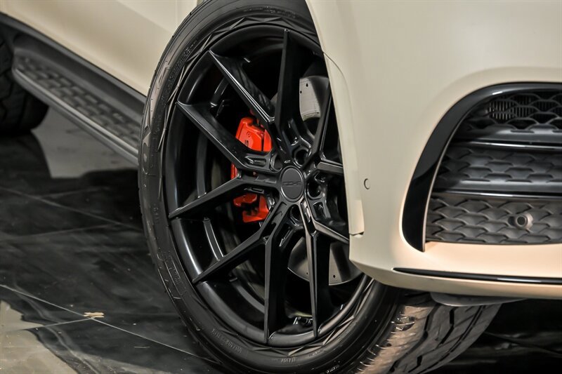 Used 2023 Mercedes-Benz GLE 53 AMG 4MATIC Coupe image 3