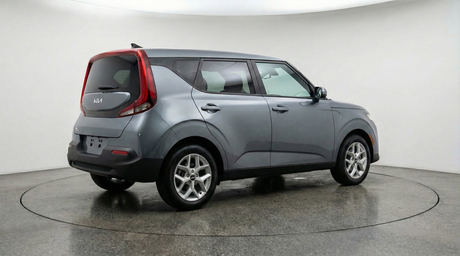 Used 2025 Kia Soul LX w/ LX Technology Package FWD image 9