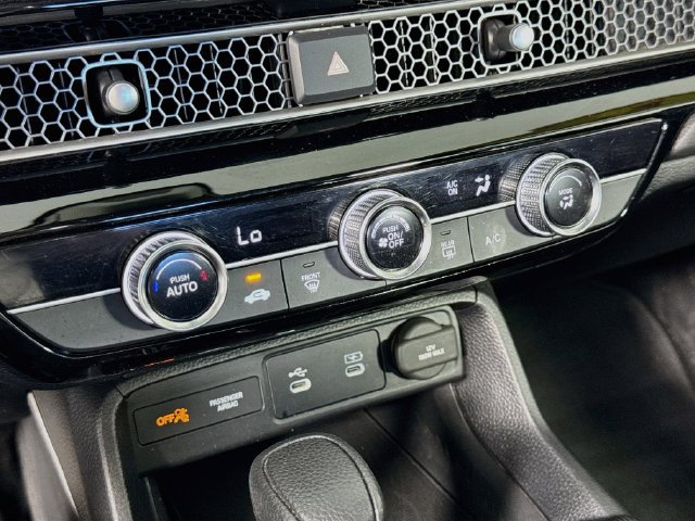 Used 2025 Honda Civic LX image 16