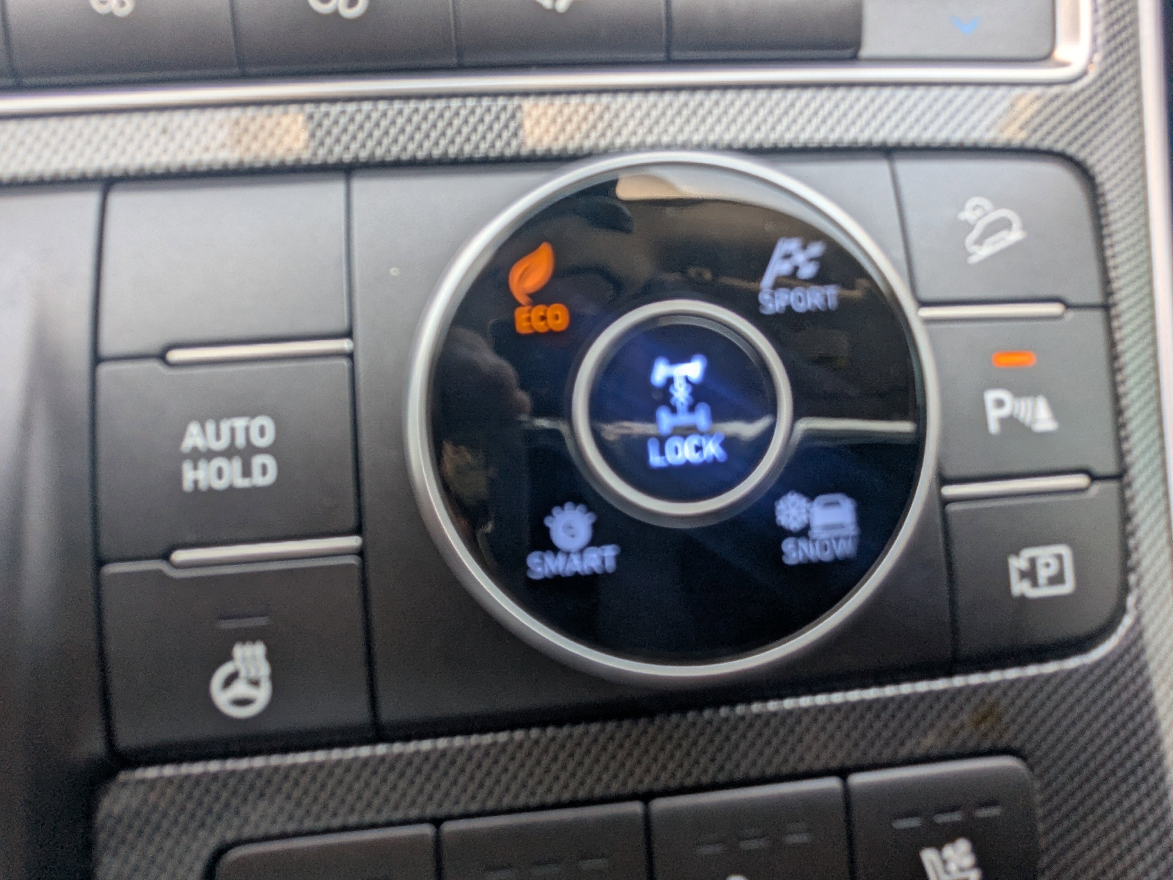 Used 2022 Hyundai Santa Fe Limited AWD/4WD image 30