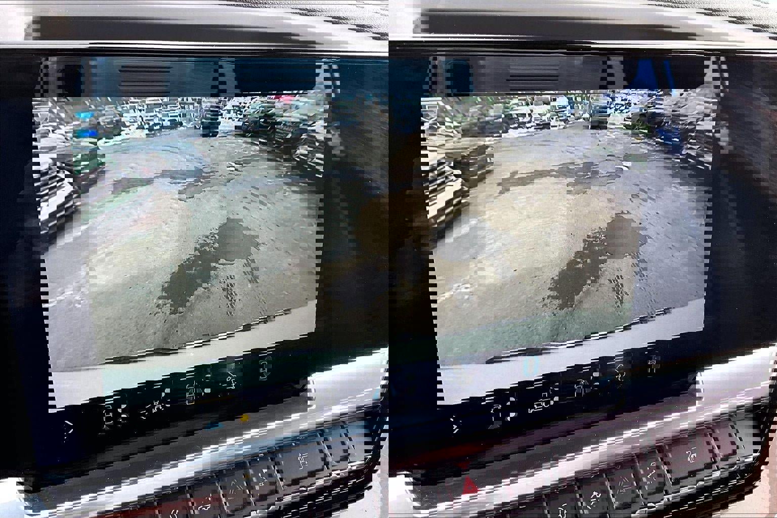 Used 2022 Chevrolet Silverado 1500 High Country w/ High Country Premium Package image 21