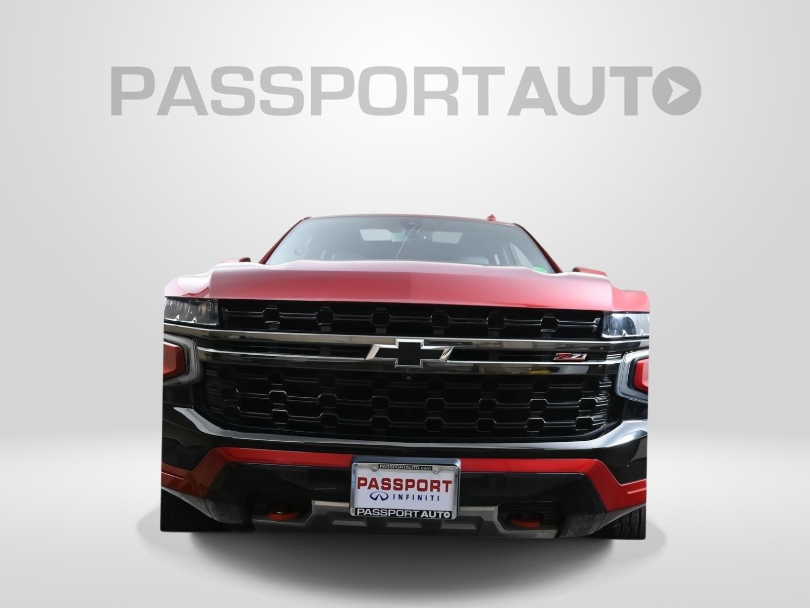 Used 2021 Chevrolet Tahoe Z71 w/ Luxury Package image 2