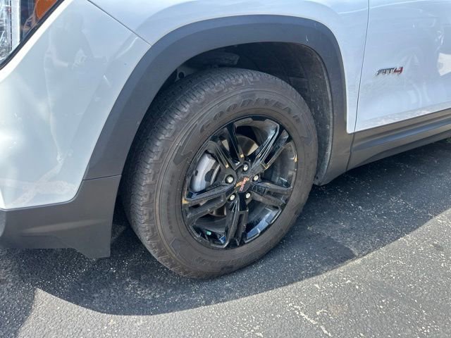Used 2023 GMC Terrain AT4 w/ GMC Pro Grade Package AWD/4WD image 17