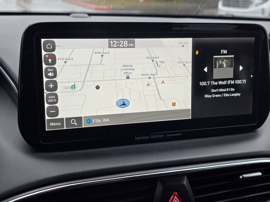 Used 2023 Hyundai Santa Fe Limited image 28