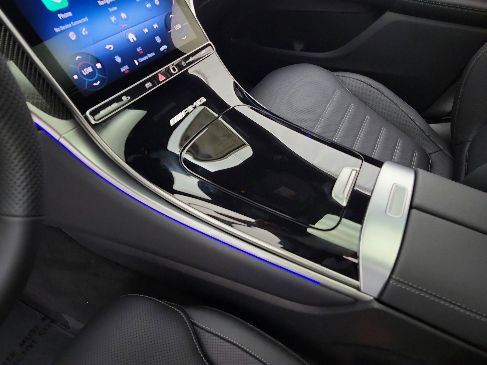 New 2026 Mercedes-Benz GLC 43 AMG 4MATIC Coupe image 9