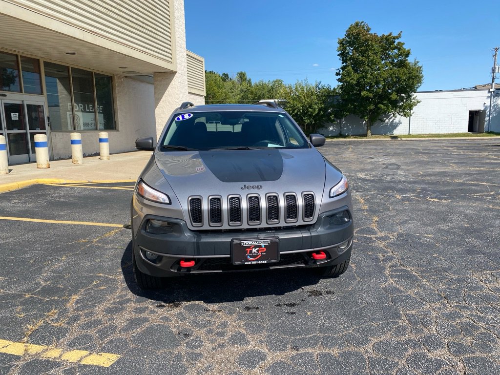 Used 2018 Jeep Cherokee Trailhawk w/ Comfort/Convenience Group image 8