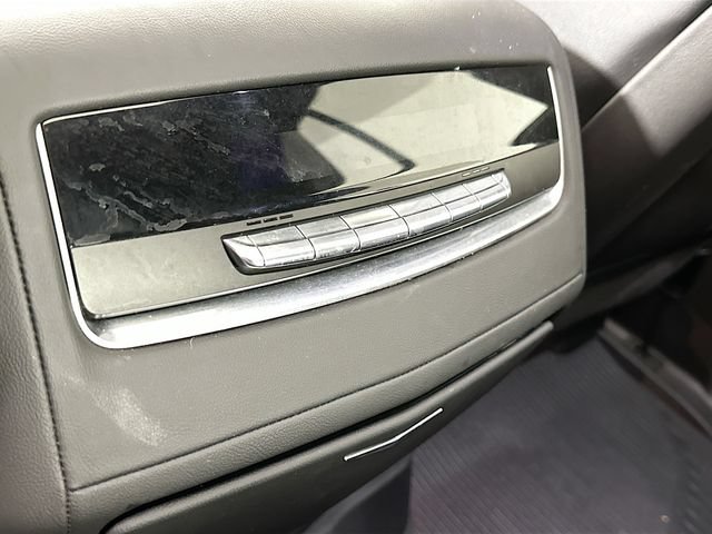 Used 2022 Cadillac Escalade Sport w/ Touring Package AWD/4WD image 27