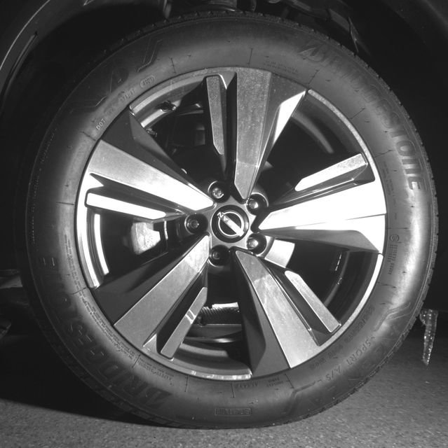 Used 2022 Nissan Rogue SL w/ SL Premium Package image 40