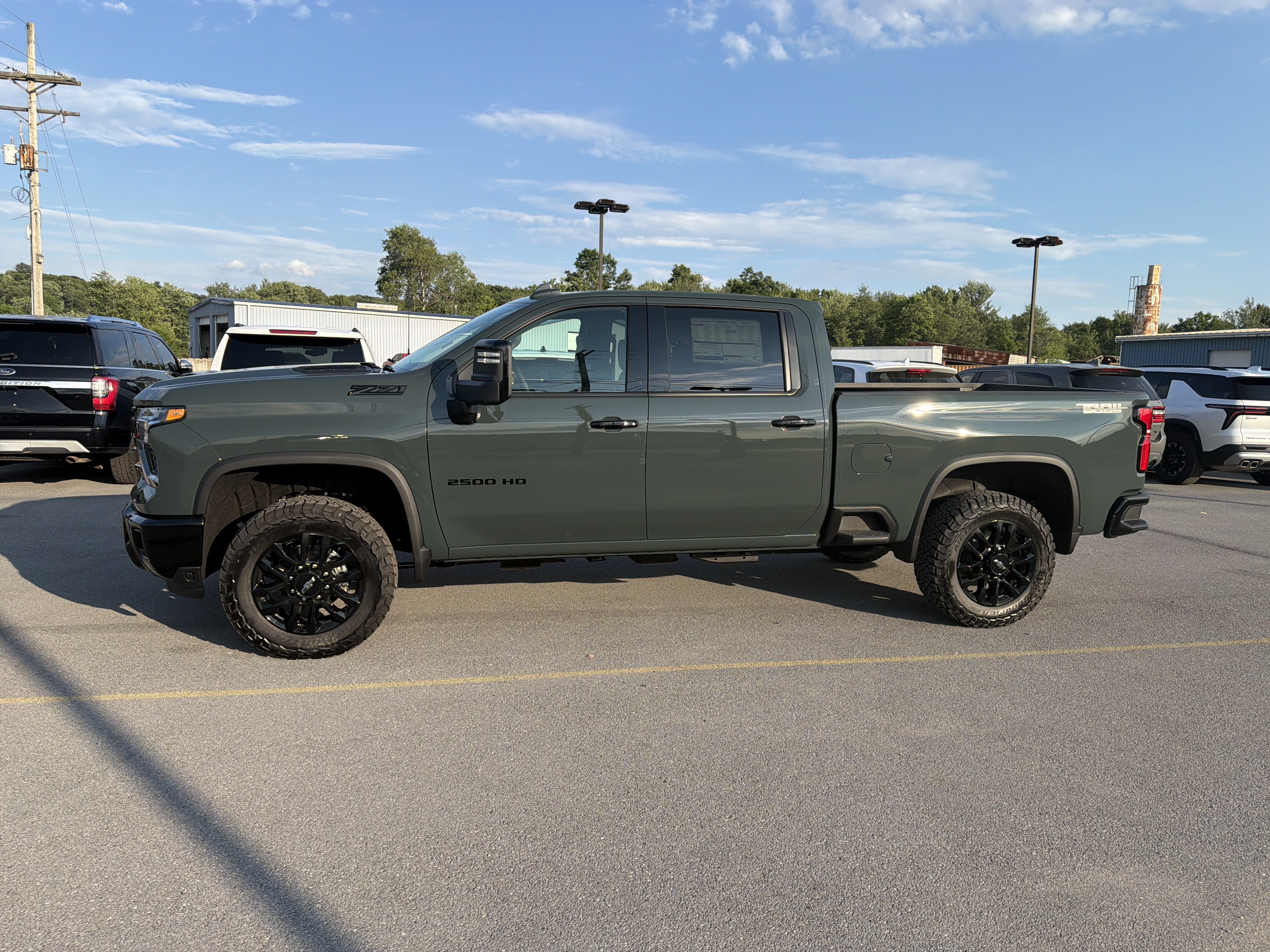 New 2026 Chevrolet Silverado 2500 LTZ w/ Trail Boss Package AWD/4WD image 11