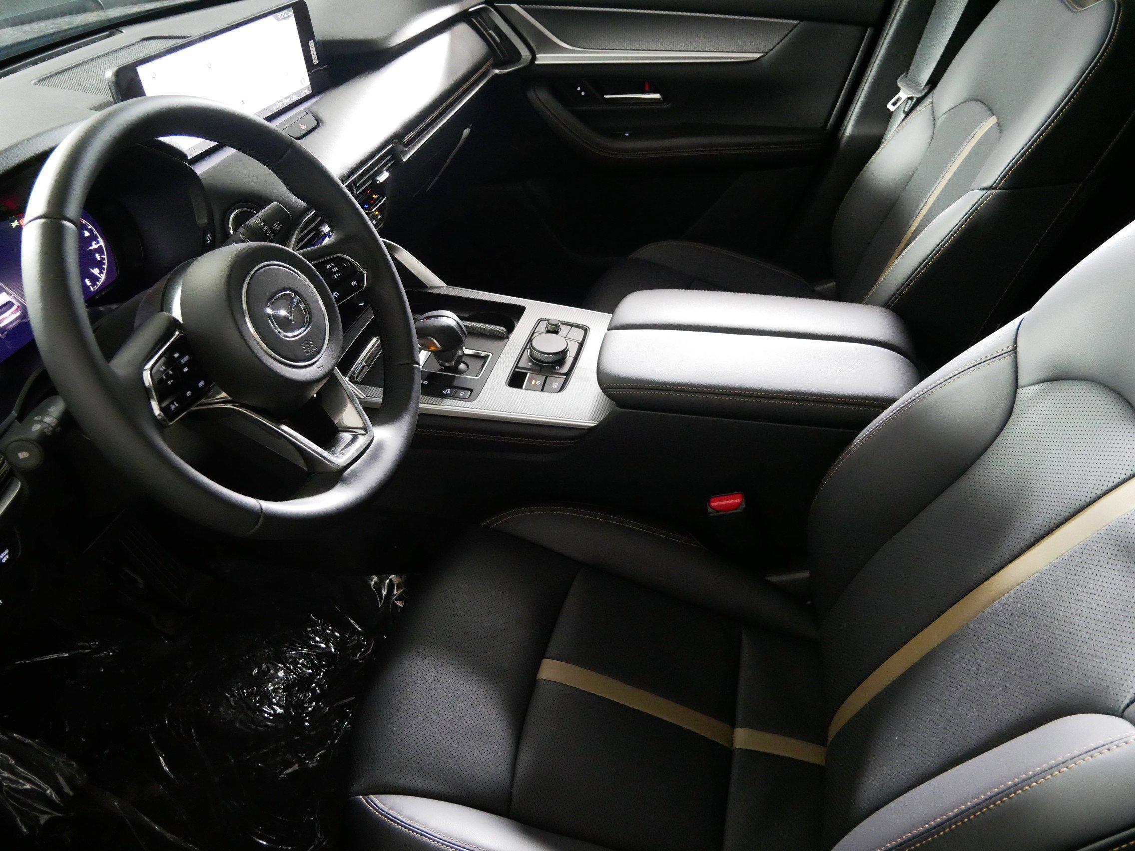 New 2026 MAZDA CX-90 3.3 Turbo w/ Premium Plus Pkg image 4