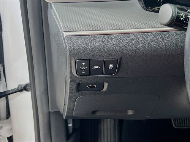 Certified 2024 Kia K5 GT-Line image 10