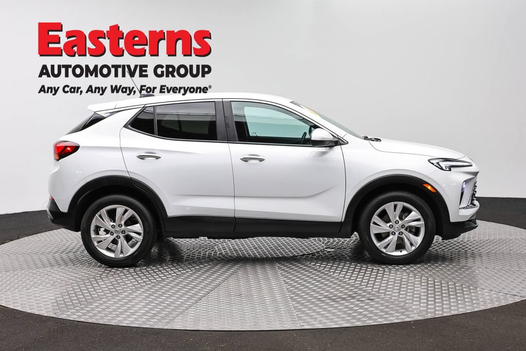 Used 2024 Buick Encore GX Preferred FWD image 4