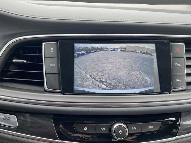 Used 2018 Buick Enclave Premium image 28