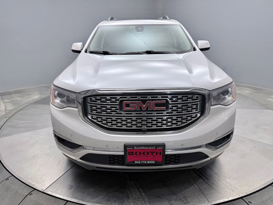 Used 2018 GMC Acadia Denali w/ Technology Package image 2
