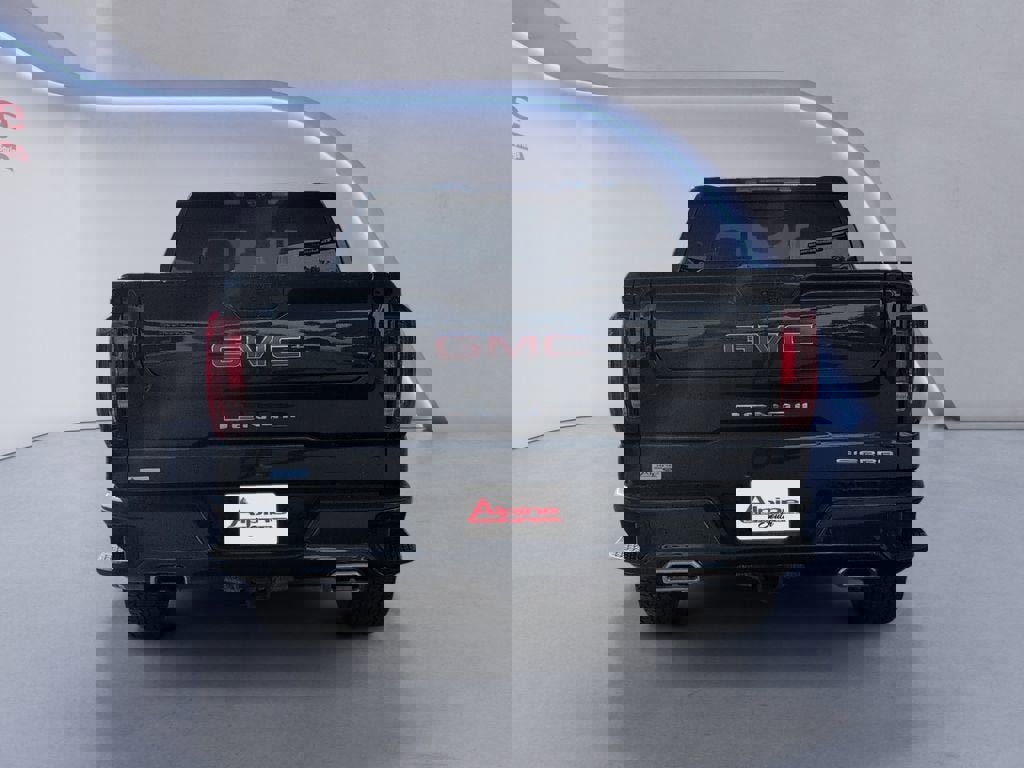 Used 2023 GMC Sierra 1500 Denali image 4