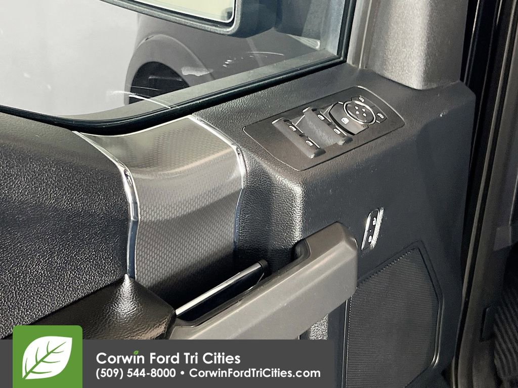 Used 2016 Ford F150 XLT w/ Equipment Group 302A Luxury image 12