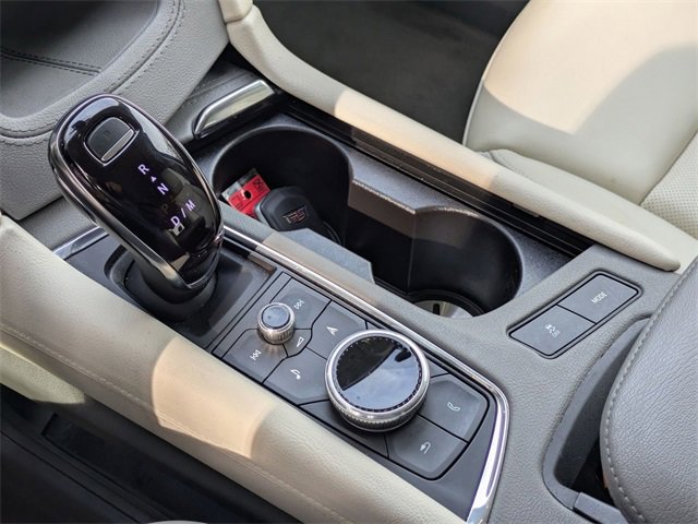 Used 2025 Cadillac XT6 Premium Luxury image 22