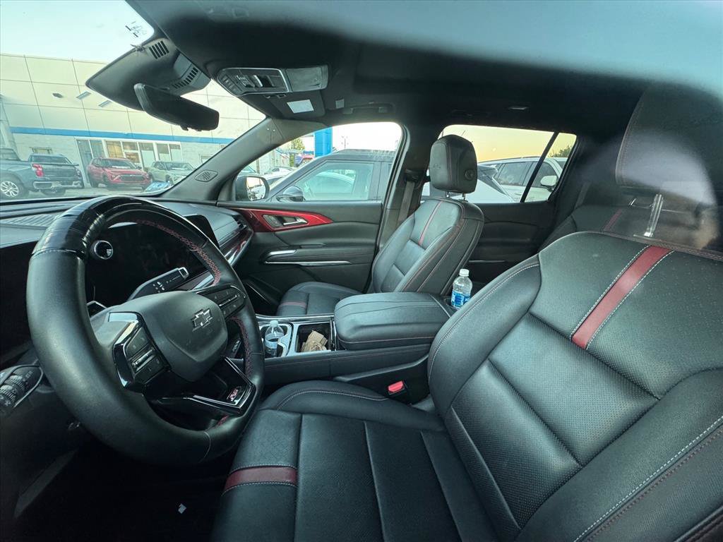 Used 2024 Chevrolet Traverse RS w/ LPO, Floor Liner Package AWD/4WD image 8