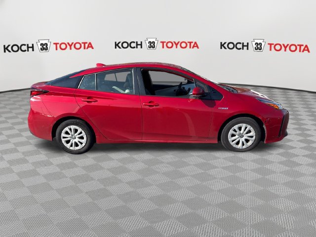 Used 2019 Toyota Prius LE FWD image 9
